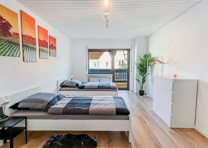 In דירה Gau-Bischofsheim